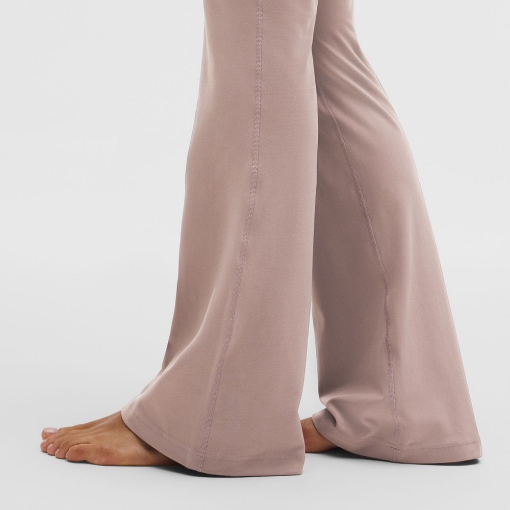 Lululemon Groove Nulu High-Rised Flare Pant Ashen Rose - Picture 7 of 7